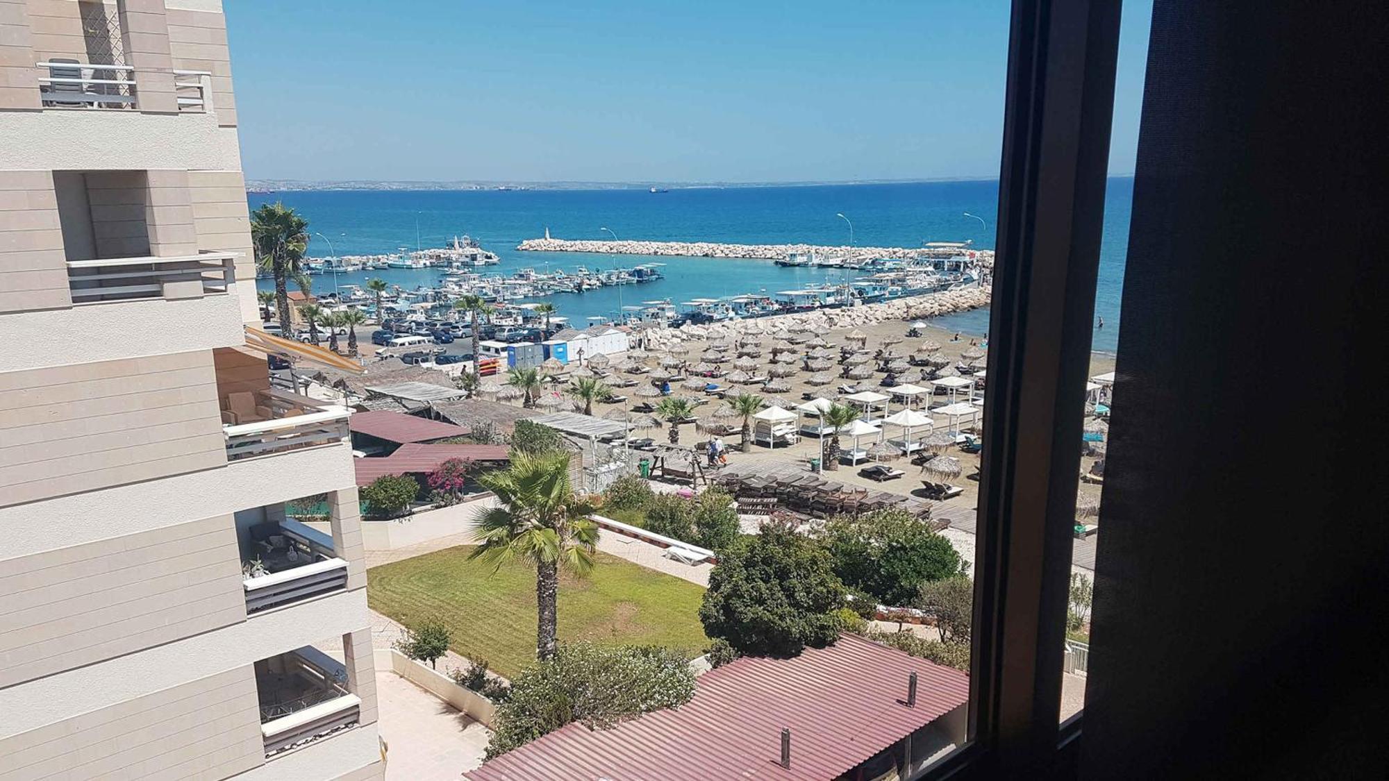 Lazuli Beachfront Sea View Ap144 Ларнака Экстерьер фото