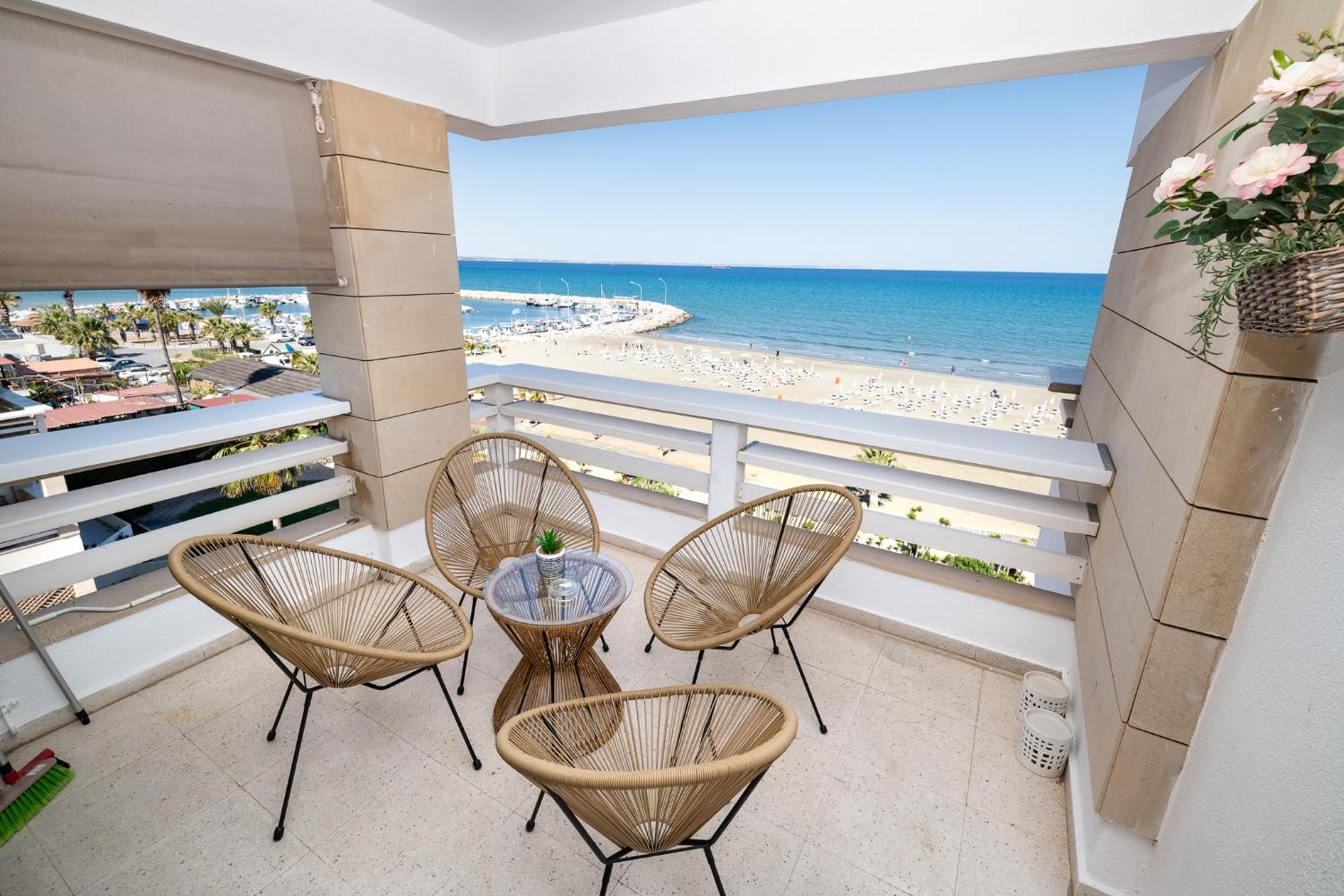 Lazuli Beachfront Sea View Ap144 Ларнака Экстерьер фото